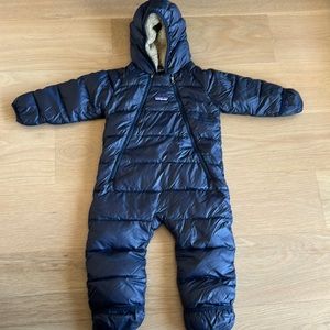 Patagonia Hi-Loft Down Sweater Bunting (12-18 months)